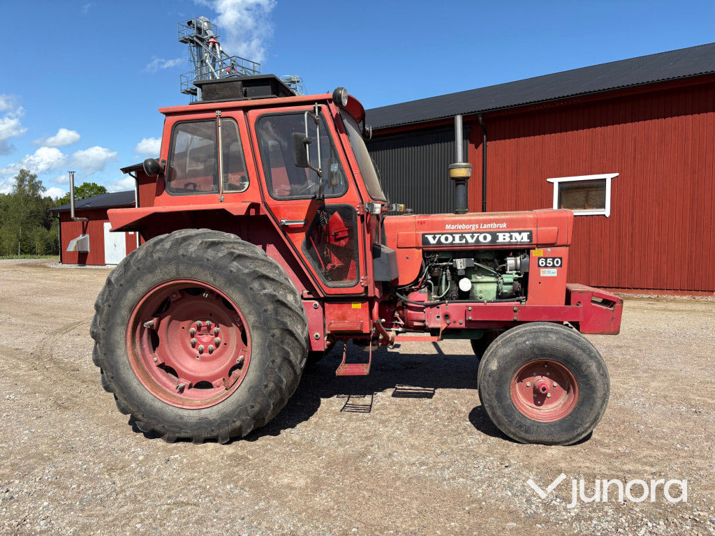Traktor Volvo BM T 650 - Трактор: снимка 1 Traktor Volvo BM T 650 - Трактор: снимка 1