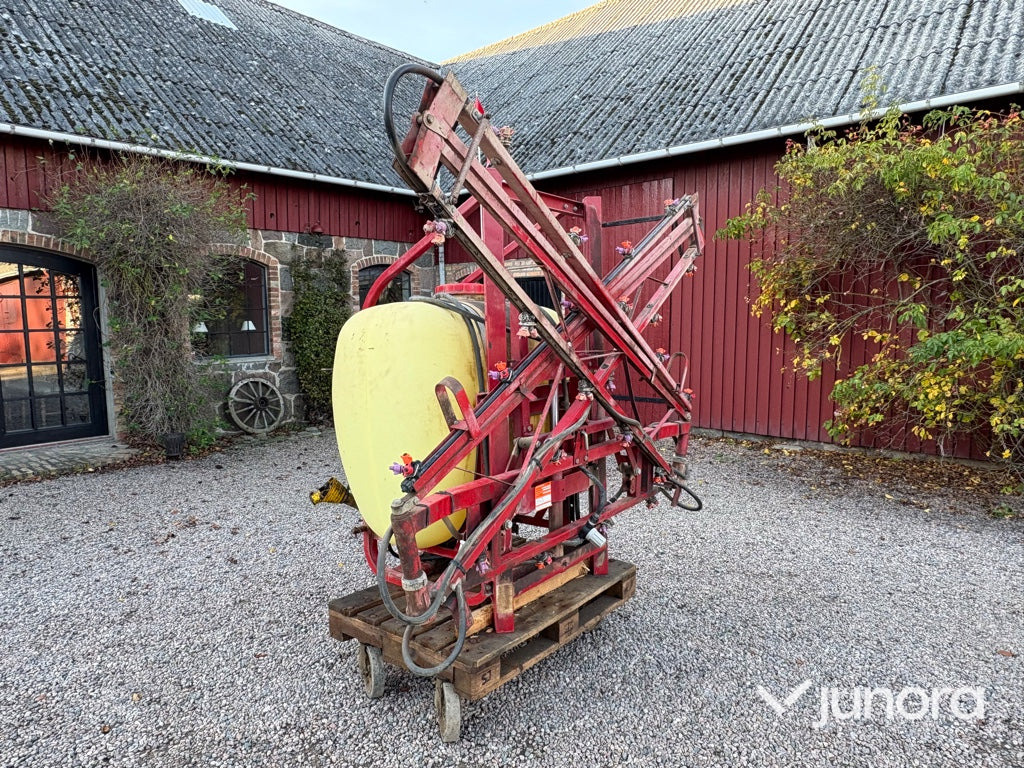 Växtskyddsspruta – Hardi, NK 600 - Навесна пръскачка: снимка 5 Växtskyddsspruta – Hardi, NK 600 - Навесна пръскачка: снимка 5