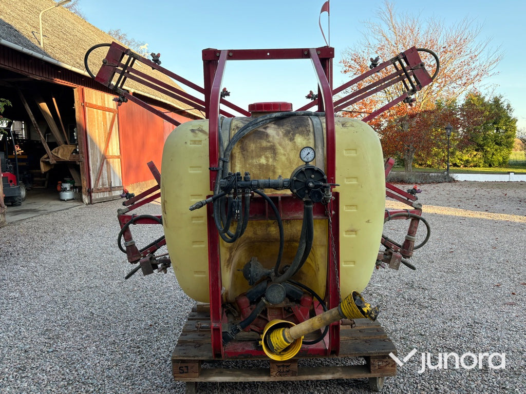 Växtskyddsspruta – Hardi, NK 600 - Навесна пръскачка: снимка 2 Växtskyddsspruta – Hardi, NK 600 - Навесна пръскачка: снимка 2