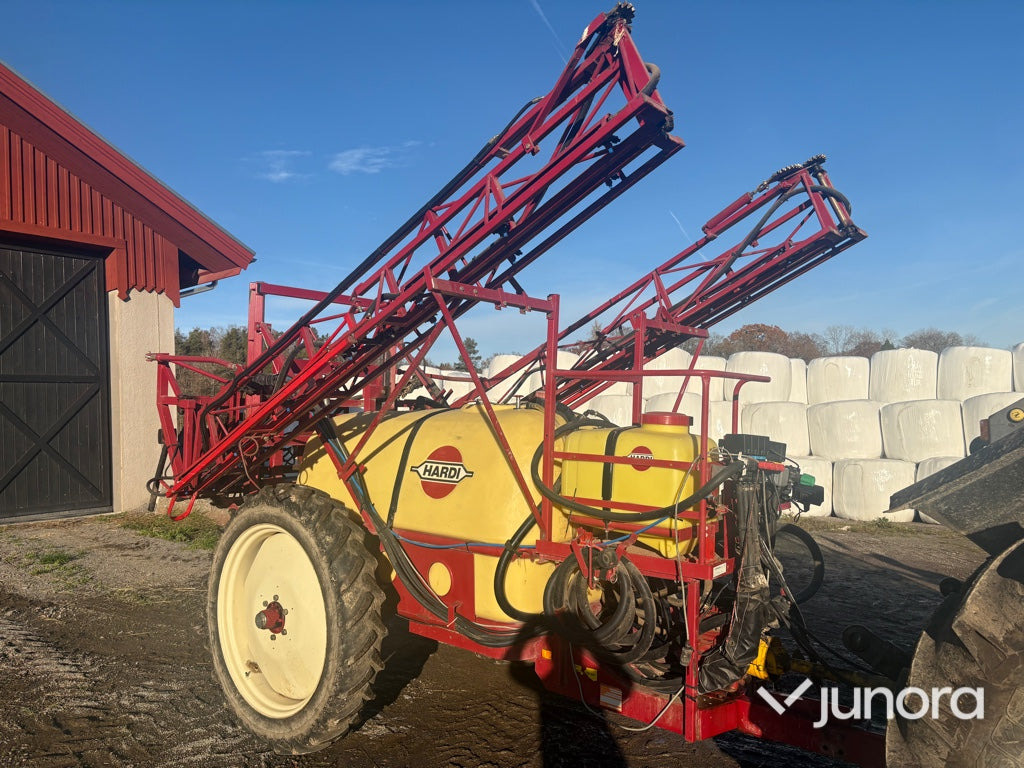 Växtskyddsspruta - Hardi TY1500 - Прикачна пръскачка: снимка 2 Växtskyddsspruta - Hardi TY1500 - Прикачна пръскачка: снимка 2
