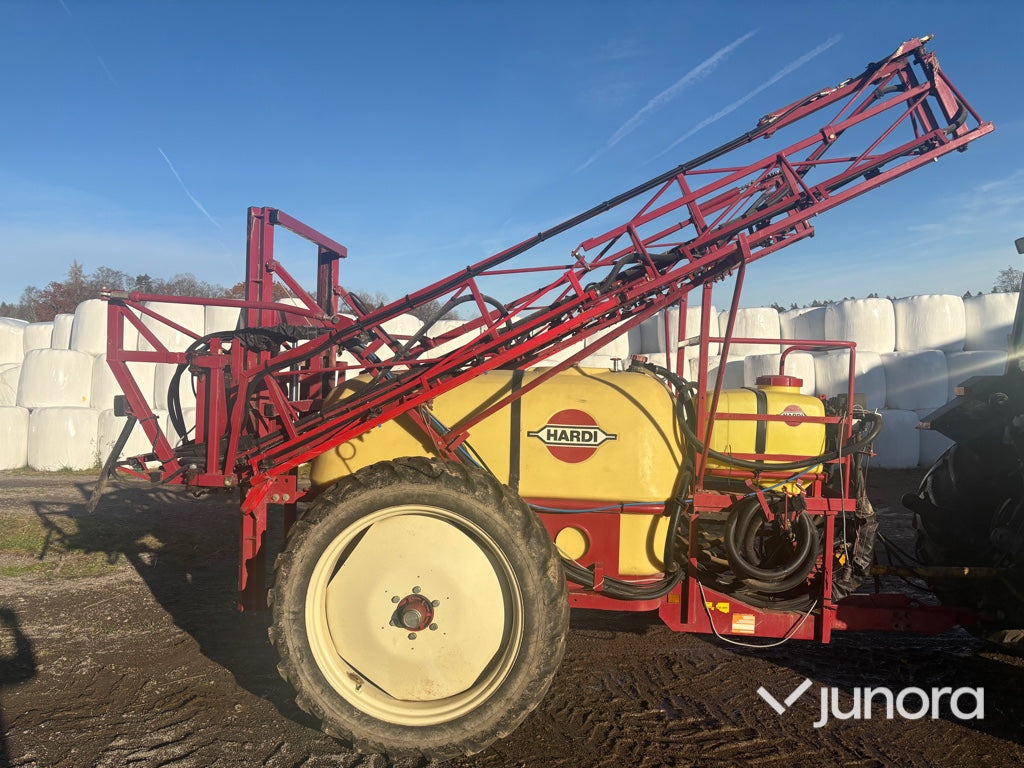 Växtskyddsspruta - Hardi TY1500 - Прикачна пръскачка: снимка 3 Växtskyddsspruta - Hardi TY1500 - Прикачна пръскачка: снимка 3