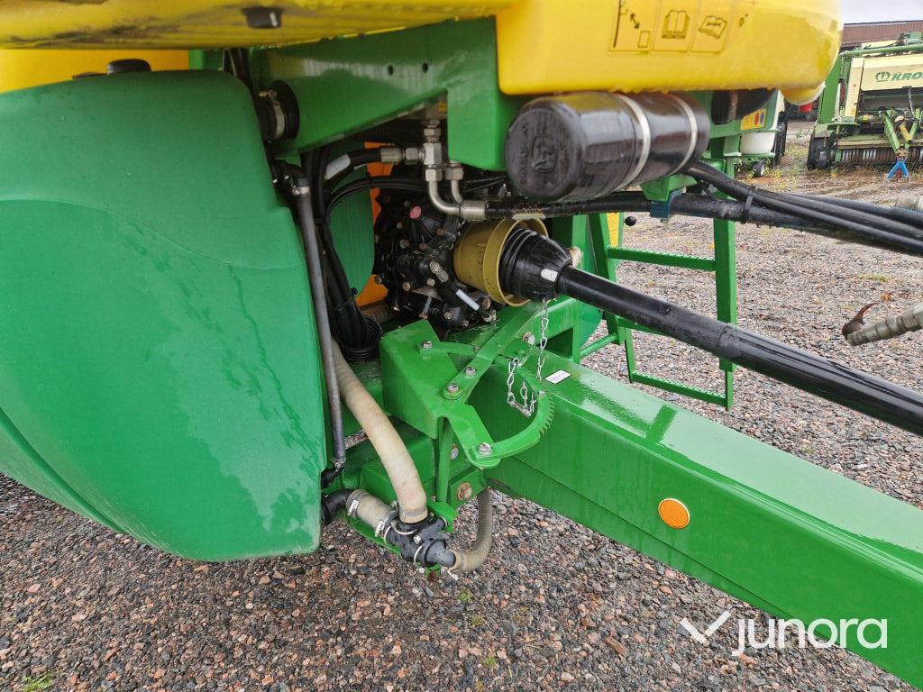 Växtskyddsspruta - John Deere M740i - Прикачна пръскачка: снимка 5 Växtskyddsspruta - John Deere M740i - Прикачна пръскачка: снимка 5
