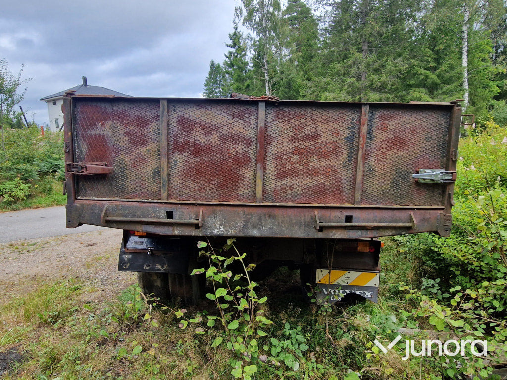 Veteranlastbil Volvo F85-34 - Бордови камион, Камион с кран: снимка 5 Veteranlastbil Volvo F85-34 - Бордови камион, Камион с кран: снимка 5