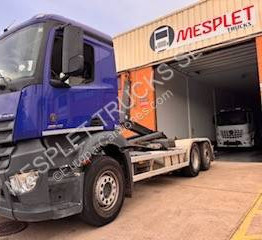Mercedes Actros 2842 - Мултилифт с кука камион: снимка 1 Mercedes Actros 2842 - Мултилифт с кука камион: снимка 1