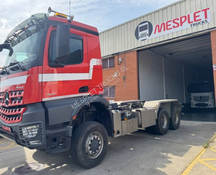 Mercedes Arocs 3551 - Самосвал камион: снимка 1 Mercedes Arocs 3551 - Самосвал камион: снимка 1