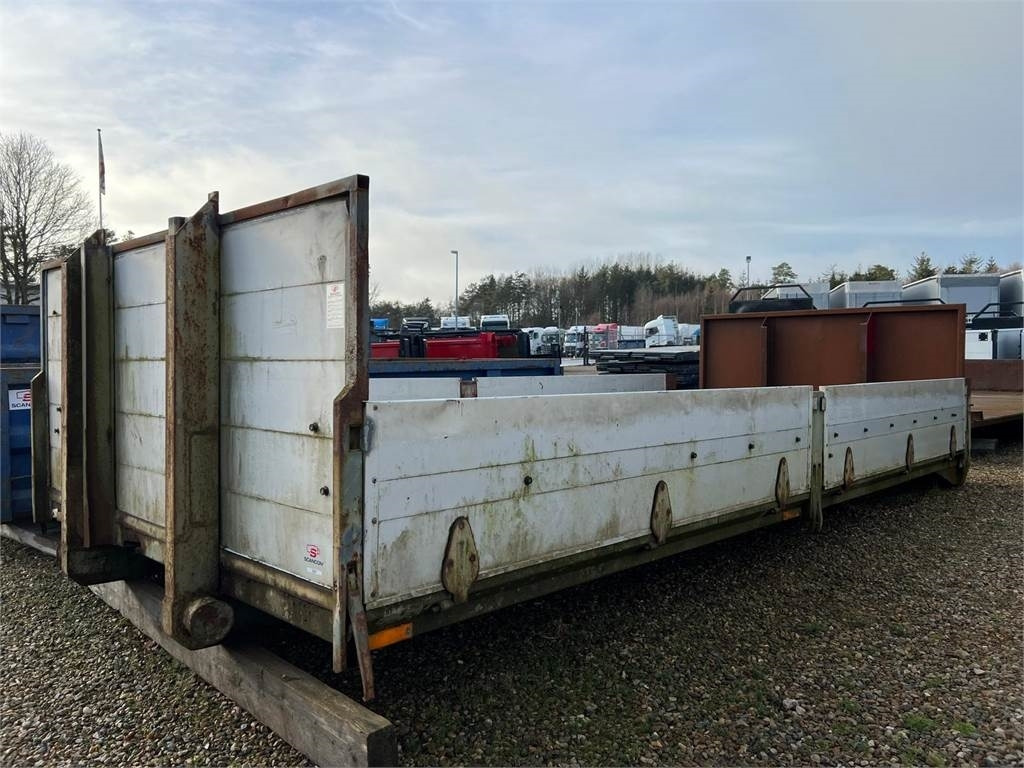 5,45 mtr - 500 mm alu sider - Бордова каросерия: снимка 1 5,45 mtr - 500 mm alu sider - Бордова каросерия: снимка 1