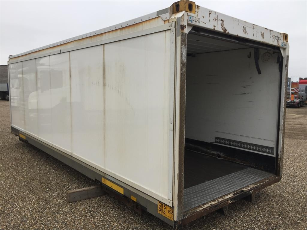 7450 mm med rulleport - Затворена каросерия полуремарке: снимка 1 7450 mm med rulleport - Затворена каросерия полуремарке: снимка 1