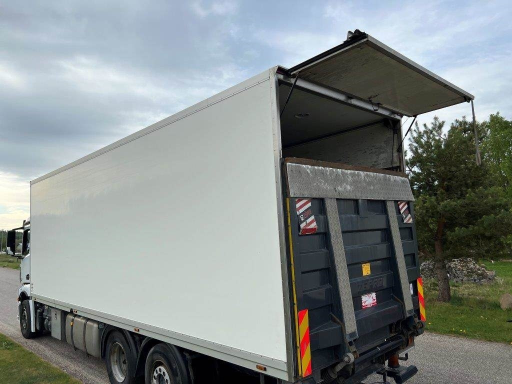 8,4 mtr glasfiber kasse - Xarios 500 - Каросерия - фургон: снимка 3 8,4 mtr glasfiber kasse - Xarios 500 - Каросерия - фургон: снимка 3