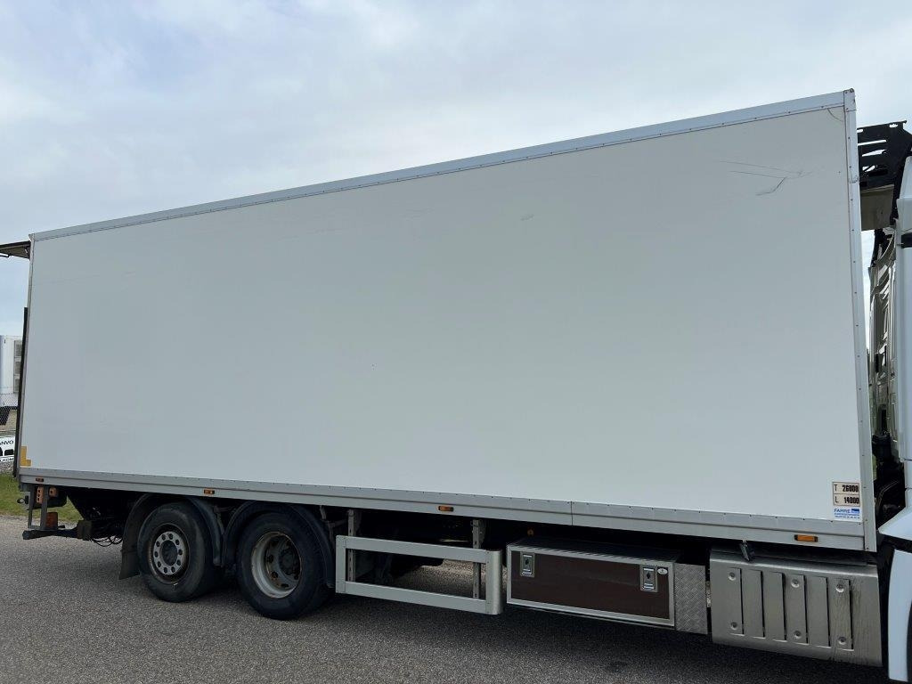 8,4 mtr glasfiber kasse - Xarios 500  - Каросерия - фургон: снимка 4 8,4 mtr glasfiber kasse - Xarios 500  - Каросерия - фургон: снимка 4