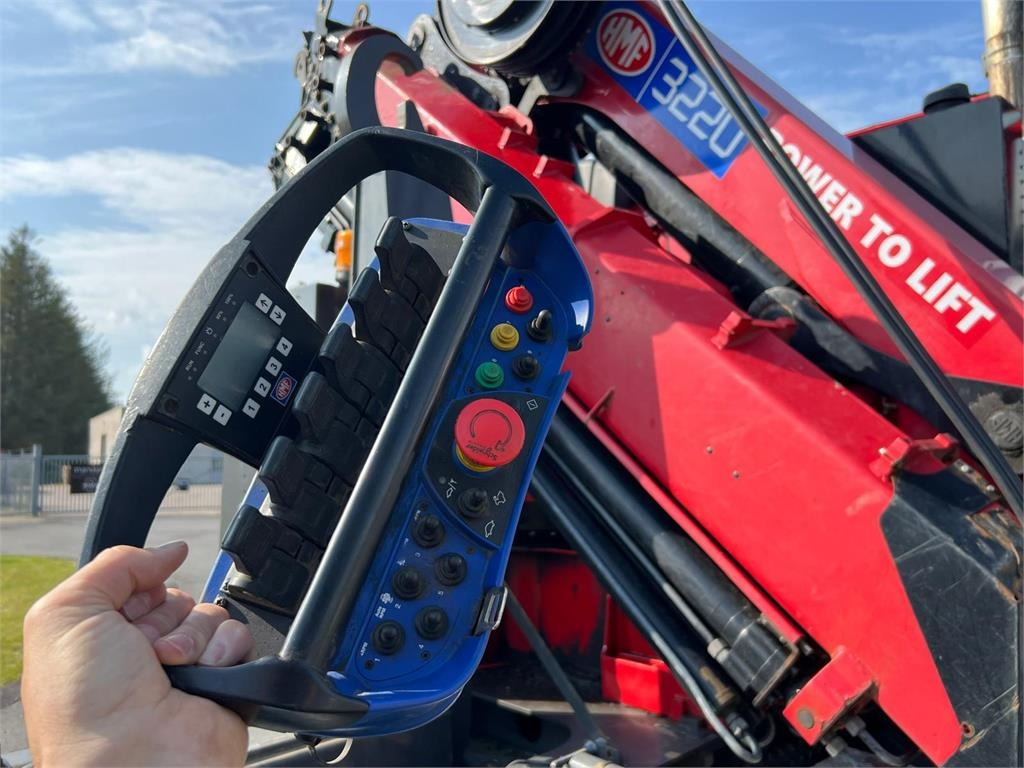 DAF CF 480 FAX 8x2*6 - Мултилифт за контейнери камион: снимка 3 DAF CF 480 FAX 8x2*6 - Мултилифт за контейнери камион: снимка 3