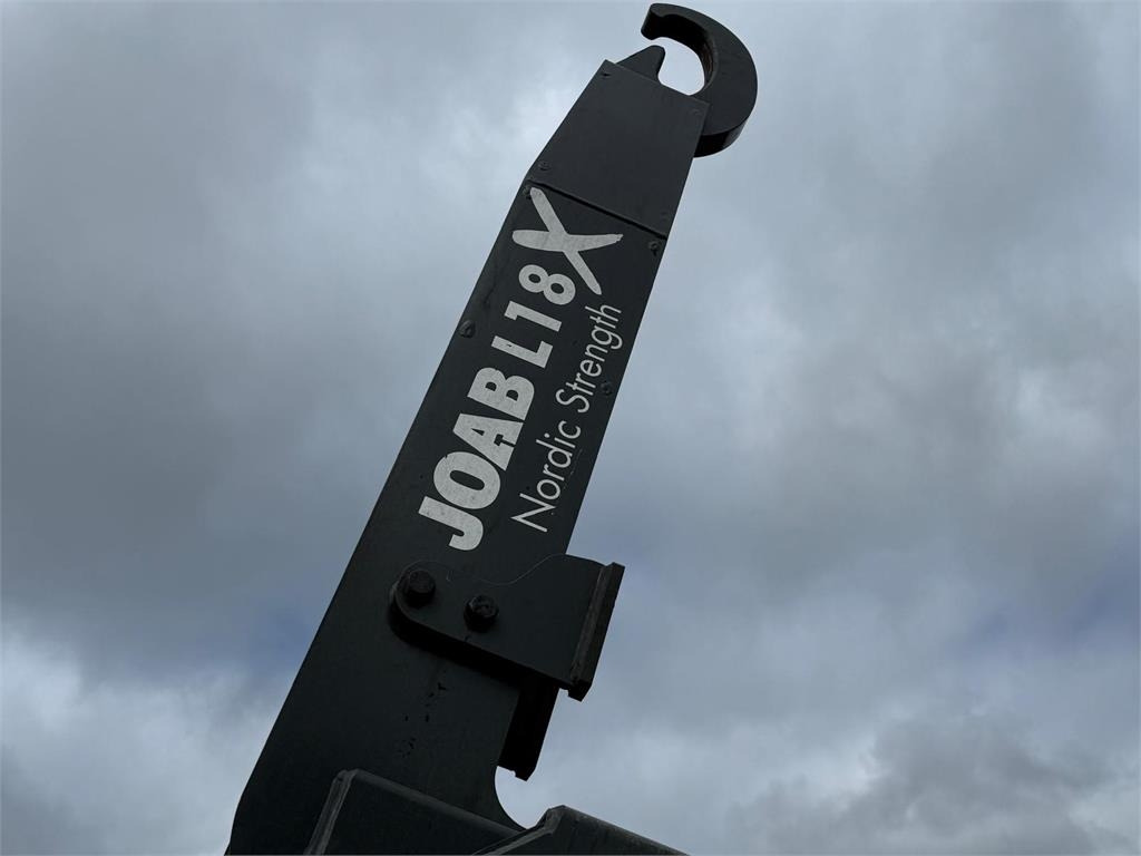 DAF CF 480 FAX 8x2*6 - Мултилифт за контейнери камион: снимка 5 DAF CF 480 FAX 8x2*6 - Мултилифт за контейнери камион: снимка 5