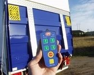 HMF 1500 kg med lodretstående liftplade - Падащ борд: снимка 1 HMF 1500 kg med lodretstående liftplade - Падащ борд: снимка 1