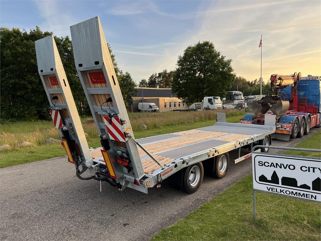 Hangler DTS-H 300 3 akslet hænger med ramper  - Нискорамна площадка ремарке: снимка 1 Hangler DTS-H 300 3 akslet hænger med ramper  - Нискорамна площадка ремарке: снимка 1