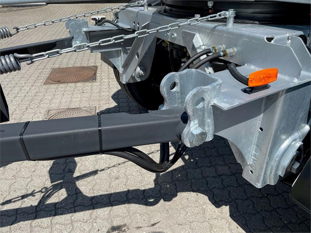 Hangler ZWP - H180 18 ton  - Контейнеровоз/ Сменна каросерия ремарке: снимка 5 Hangler ZWP - H180 18 ton  - Контейнеровоз/ Сменна каросерия ремарке: снимка 5