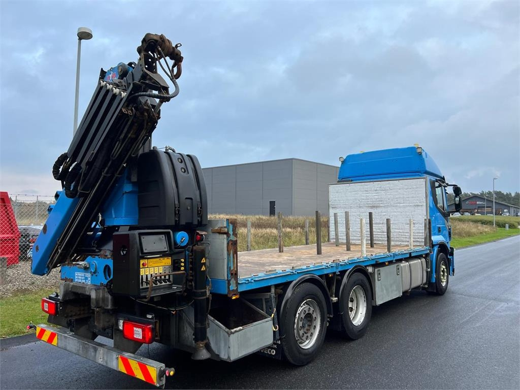 Iveco AT 260S 42Y-FS D - Камион с кран: снимка 2 Iveco AT 260S 42Y-FS D - Камион с кран: снимка 2