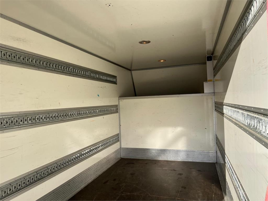 Камион фургон Iveco Daily 70C18 - dobbelt cab: снимка 8