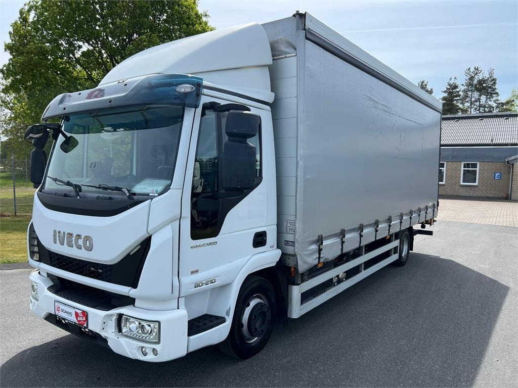Iveco Eurocargo 8E21P 4x2 - Камион с брезент: снимка 4 Iveco Eurocargo 8E21P 4x2 - Камион с брезент: снимка 4