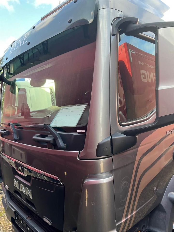 MAN TGL 8-220 4x2 BL incl. 2 stk veksellad - Контейнеровоз/ Сменна каросерия камион: снимка 2 MAN TGL 8-220 4x2 BL incl. 2 stk veksellad - Контейнеровоз/ Сменна каросерия камион: снимка 2