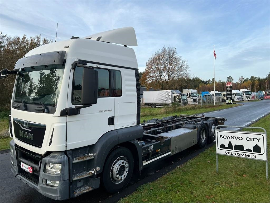 Контейнеровоз/ Сменна каросерия камион MAN TGS 26-440 6x2-4 LL: снимка 1