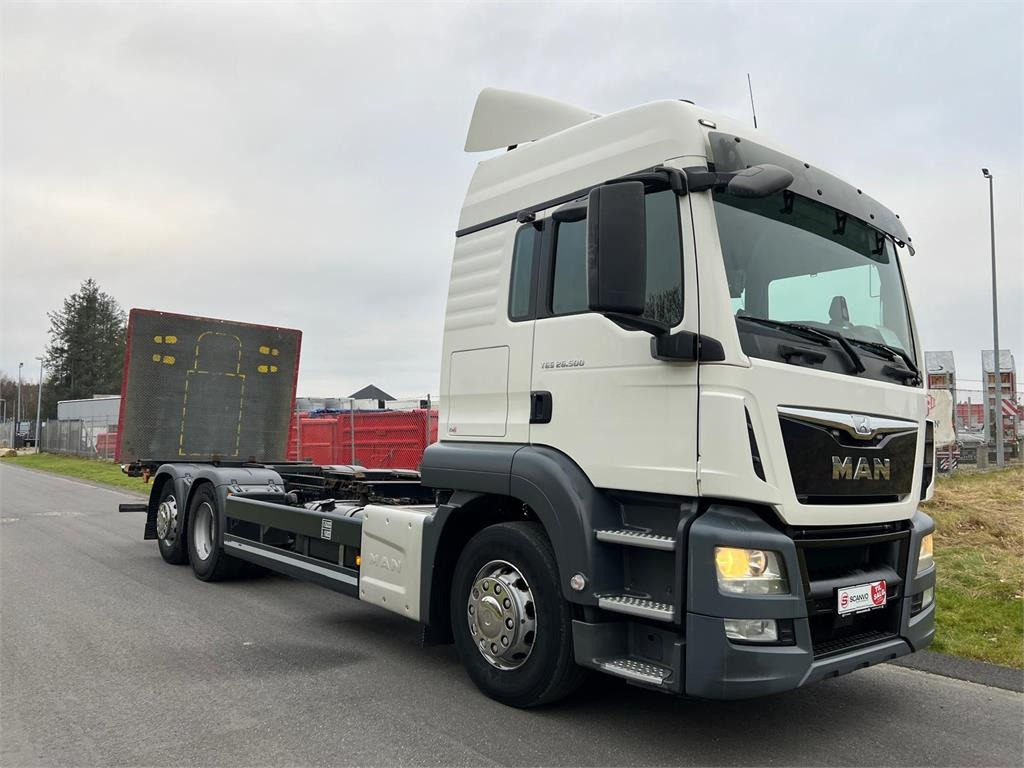 MAN TGS 26-500 6x2-4 LL - Контейнеровоз/ Сменна каросерия камион: снимка 2 MAN TGS 26-500 6x2-4 LL - Контейнеровоз/ Сменна каросерия камион: снимка 2