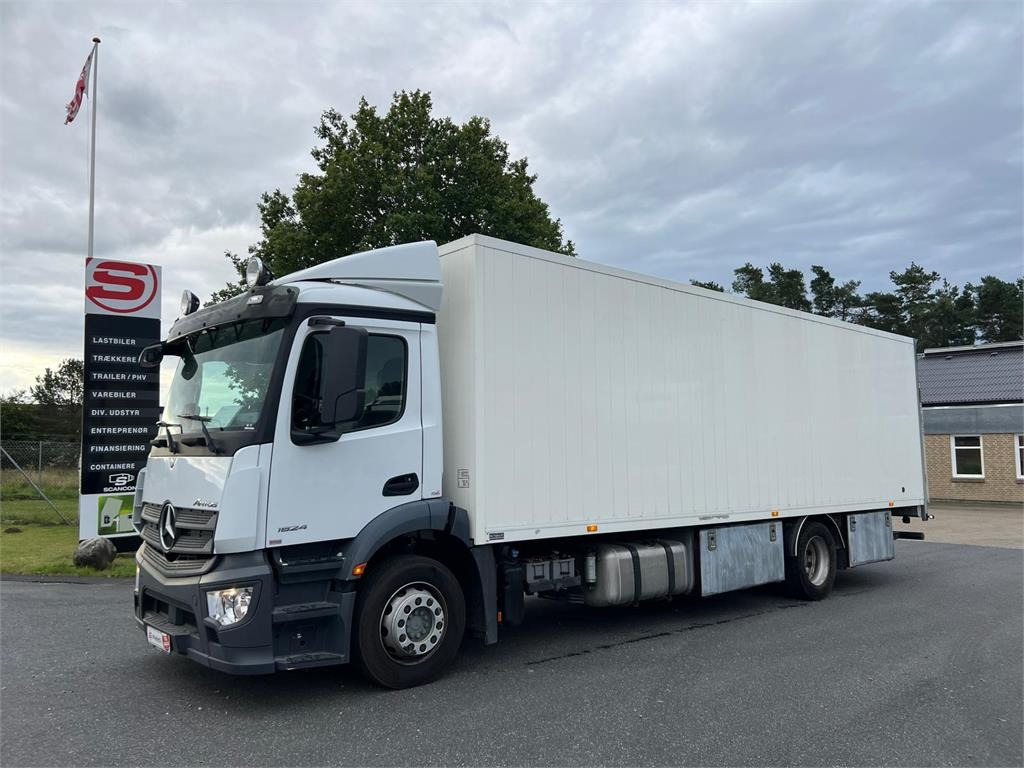 Mercedes-Benz Antos 1824 LnR - Камион фургон: снимка 3 Mercedes-Benz Antos 1824 LnR - Камион фургон: снимка 3