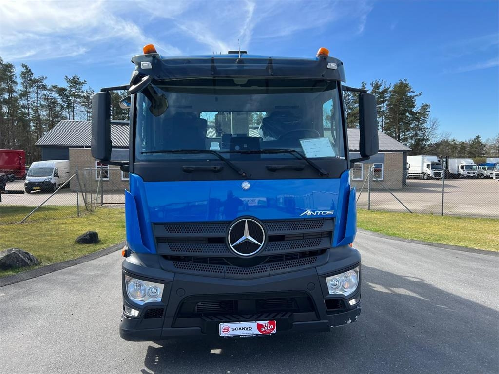 Мултилифт за контейнери камион Mercedes-Benz Antos 2546 - Hiab 192 E kran: снимка 20