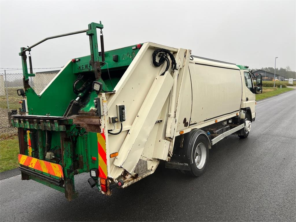 Mitsubishi Fuso CANTER 9C18 - Боклукчийска кола: снимка 2 Mitsubishi Fuso CANTER 9C18 - Боклукчийска кола: снимка 2