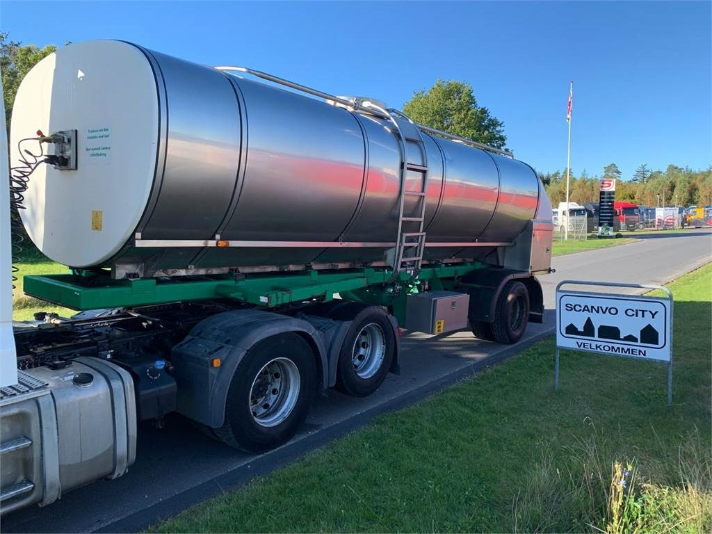 SVF 20000 ltr isoleret rustfri mælketank - Полуремарке цистерна: снимка 1 SVF 20000 ltr isoleret rustfri mælketank - Полуремарке цистерна: снимка 1
