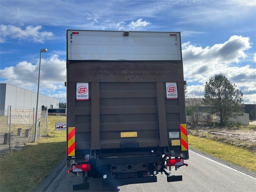 Scania P280 LB 6x2*4 MLB - 24 pallets - Камион с брезент: снимка 3 Scania P280 LB 6x2*4 MLB - 24 pallets - Камион с брезент: снимка 3