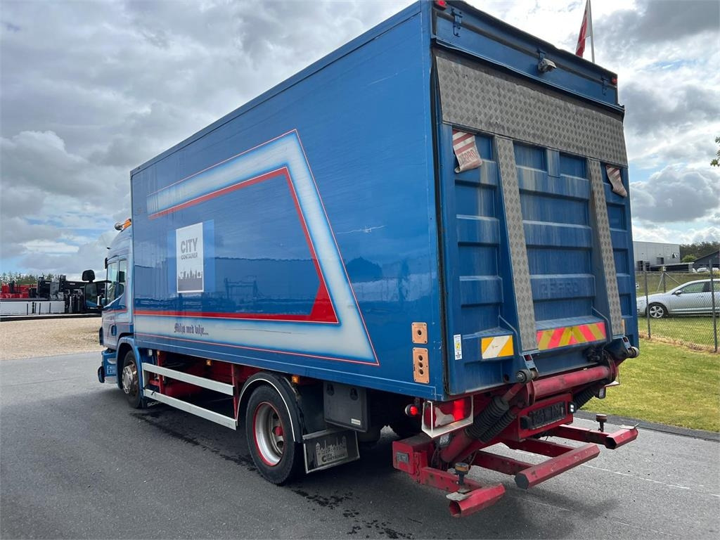 Scania P320 DB 4x2 MLB - low entry - Камион фургон: снимка 5 Scania P320 DB 4x2 MLB - low entry - Камион фургон: снимка 5