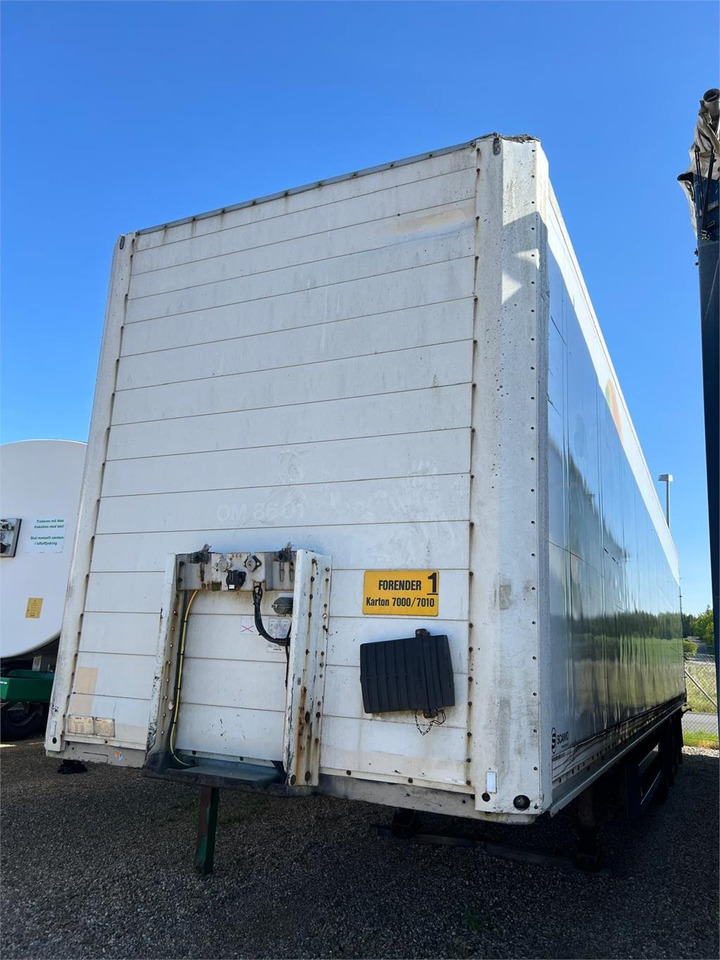 Schmitz 13,6 mtr boks - Затворена каросерия полуремарке: снимка 1 Schmitz 13,6 mtr boks - Затворена каросерия полуремарке: снимка 1