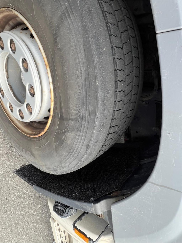 Влекач DAF XF 480 TF - hydraulik kit: снимка 20 Влекач DAF XF 480 TF - hydraulik kit: снимка 20