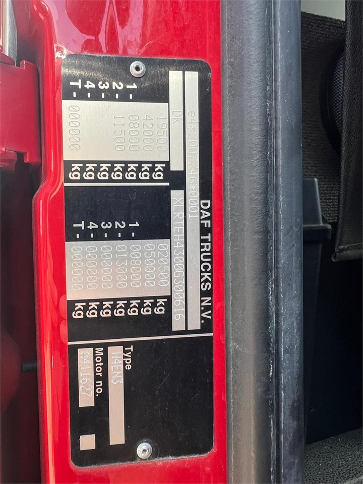 Влекач DAF XF 480 TF - hydraulik kit: снимка 21 Влекач DAF XF 480 TF - hydraulik kit: снимка 21