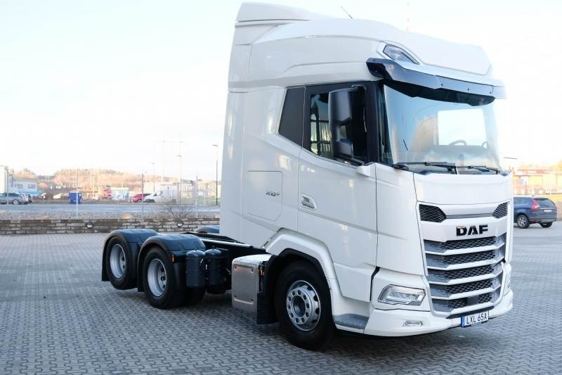 DAF XG+ 530 6x2 - Влекач: снимка 3 DAF XG+ 530 6x2 - Влекач: снимка 3
