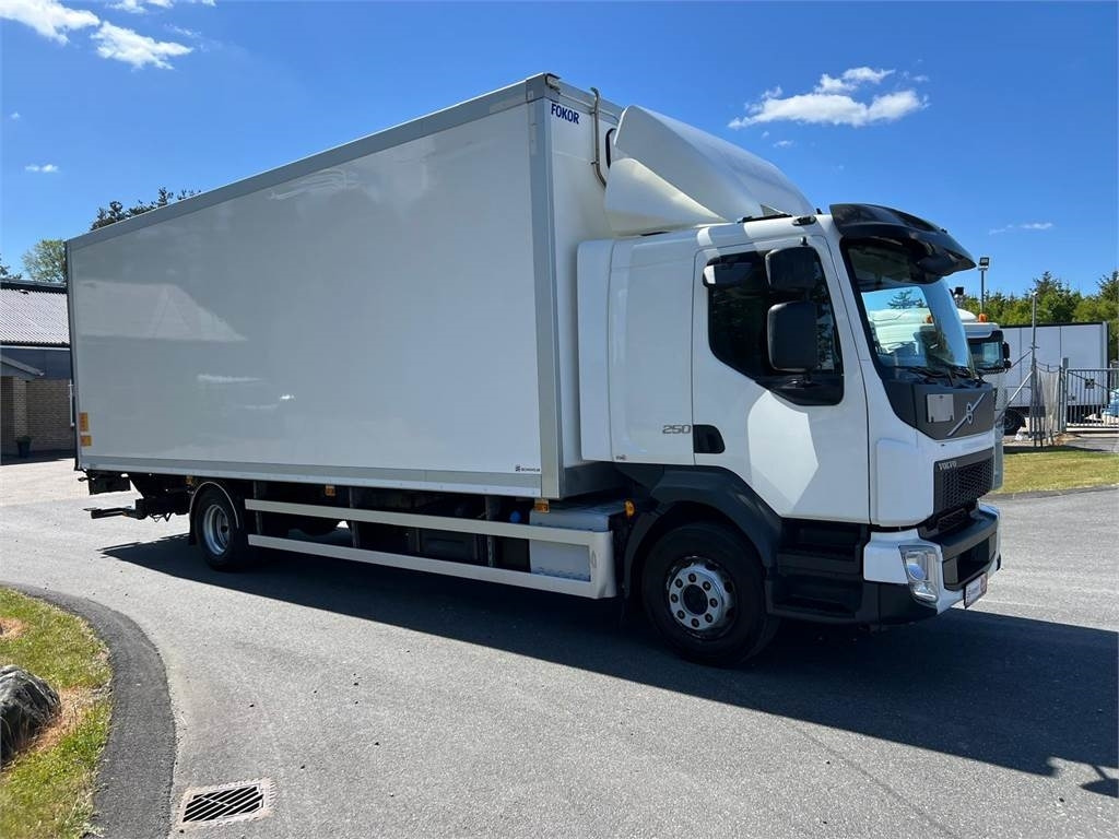 Volvo FL 16 ton 250HK - Камион фургон: снимка 3 Volvo FL 16 ton 250HK - Камион фургон: снимка 3