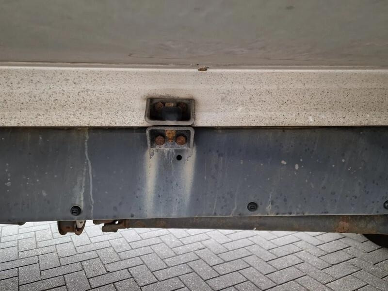 Рефрижератор камион Volvo FL 280 (12 ton) Dobbelt compartment: снимка 17