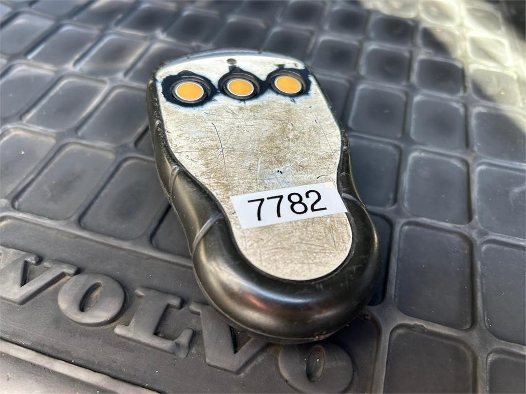 Рефрижератор камион Volvo FL 280 (12 ton) Dobbelt compartment: снимка 20