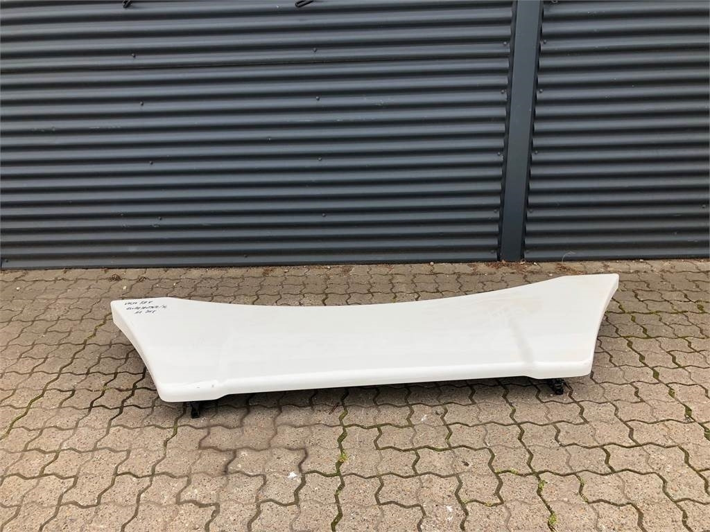 Volvo Tagspoiler Volvo FH Globetrotter 2018 - Аеродинамика/ Спойлер за Камион: снимка 3 Volvo Tagspoiler Volvo FH Globetrotter 2018 - Аеродинамика/ Спойлер за Камион: снимка 3