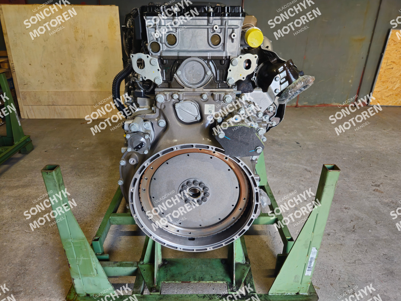 MERCEDES-BENZ OM 473 LA *NEW ENGINE* - Двигател: снимка 4 MERCEDES-BENZ OM 473 LA *NEW ENGINE* - Двигател: снимка 4