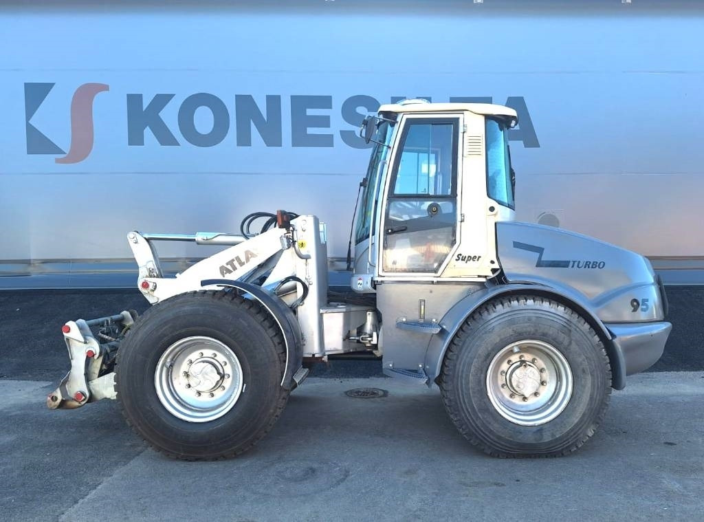 Atlas 95 SUPER - Колесен товарач: снимка 1 Atlas 95 SUPER - Колесен товарач: снимка 1