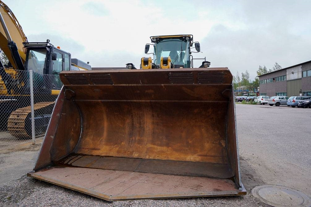 CAT 982M UUDET RENKAAT - Колесен товарач: снимка 3 CAT 982M UUDET RENKAAT - Колесен товарач: снимка 3