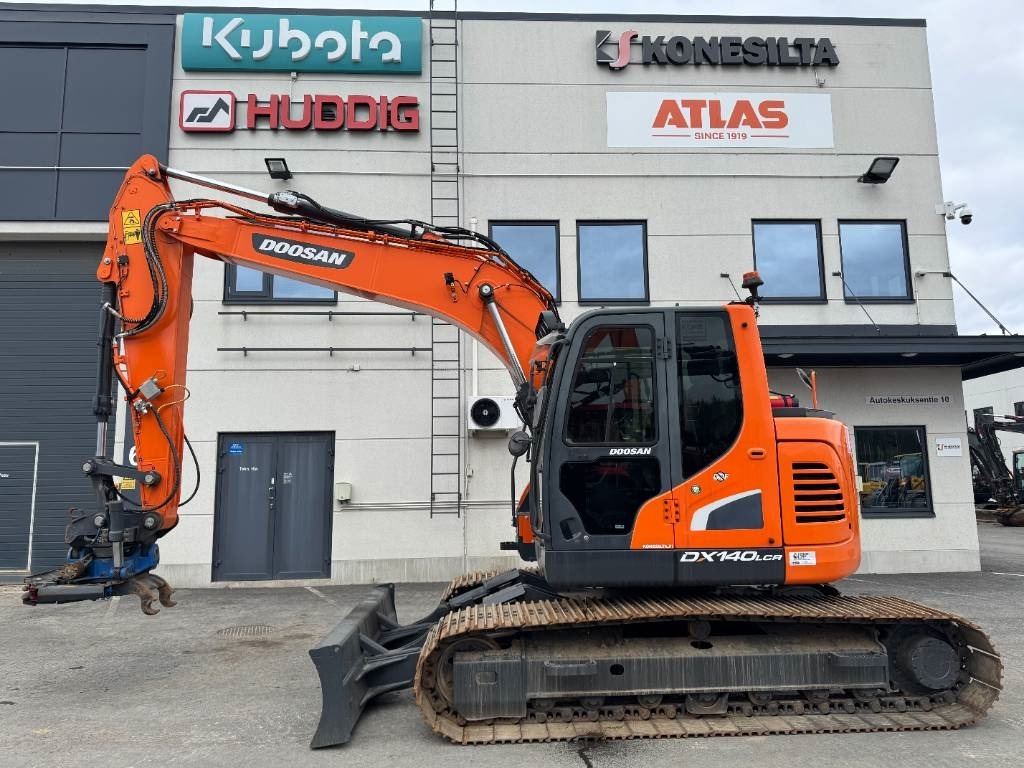 Doosan DX 140 LCR-5 Pyörittäjällä - Верижен багер: снимка 1 Doosan DX 140 LCR-5 Pyörittäjällä - Верижен багер: снимка 1