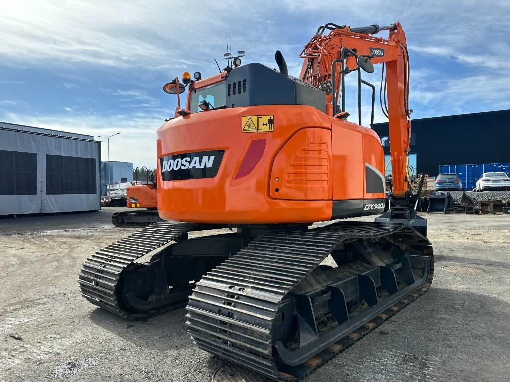 Doosan DX 140 LCR-5 metsäalusta - Верижен багер: снимка 4 Doosan DX 140 LCR-5 metsäalusta - Верижен багер: снимка 4