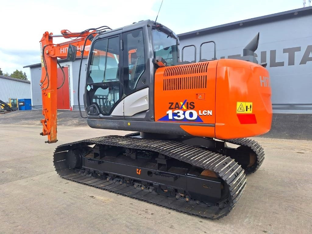 Hitachi MYYTY! SOLD! ZX130LCN-6M -METSÄMALLI- - Верижен багер: снимка 3 Hitachi MYYTY! SOLD! ZX130LCN-6M -METSÄMALLI- - Верижен багер: снимка 3