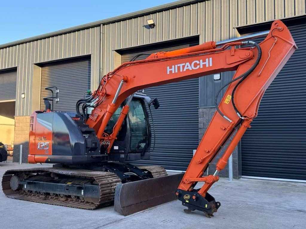 Hitachi ZX135US-7 PUSKULEVY - Верижен багер: снимка 3 Hitachi ZX135US-7 PUSKULEVY - Верижен багер: снимка 3