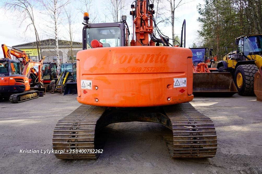 Hitachi ZX135US VÄHÄN AJETTU - Верижен багер: снимка 5 Hitachi ZX135US VÄHÄN AJETTU - Верижен багер: снимка 5