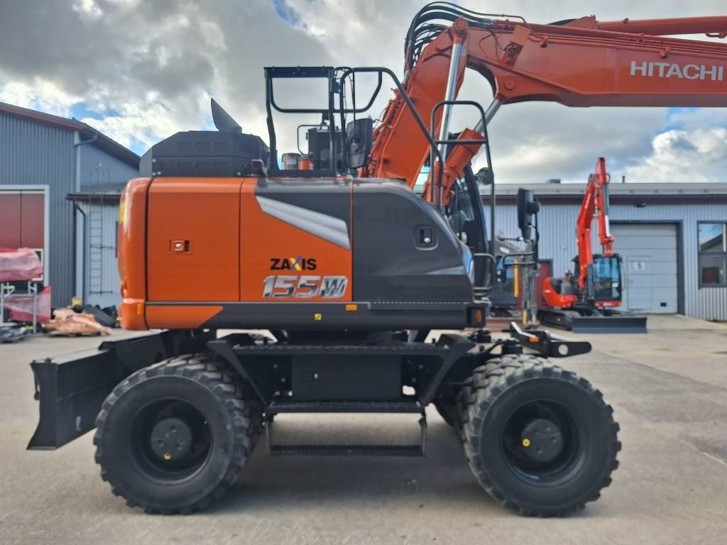 Hitachi ZX155W-7 -STAGE 5- VÄHÄN AJETTU - Колесен багер: снимка 5 Hitachi ZX155W-7 -STAGE 5- VÄHÄN AJETTU - Колесен багер: снимка 5