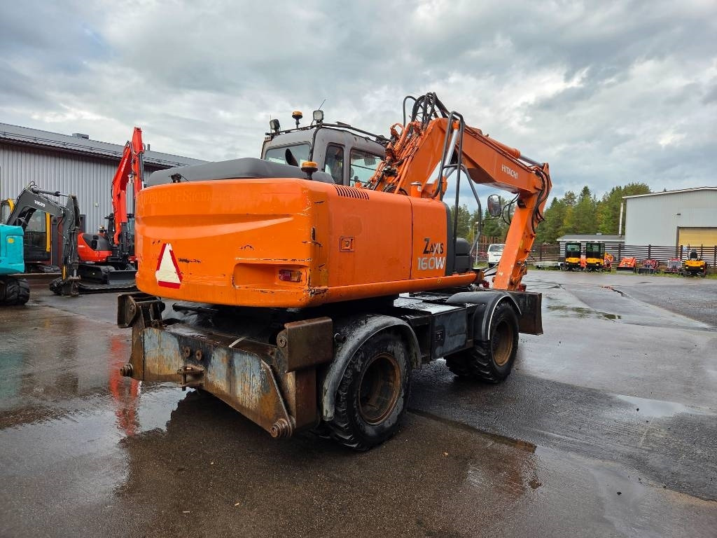 Hitachi ZX160 W PYÖRITTÄJÄLLÄ - Колесен багер: снимка 4 Hitachi ZX160 W PYÖRITTÄJÄLLÄ - Колесен багер: снимка 4