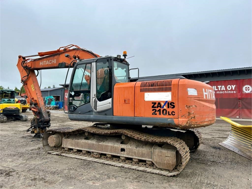 Hitachi ZX210LC-3 - Верижен багер: снимка 2 Hitachi ZX210LC-3 - Верижен багер: снимка 2