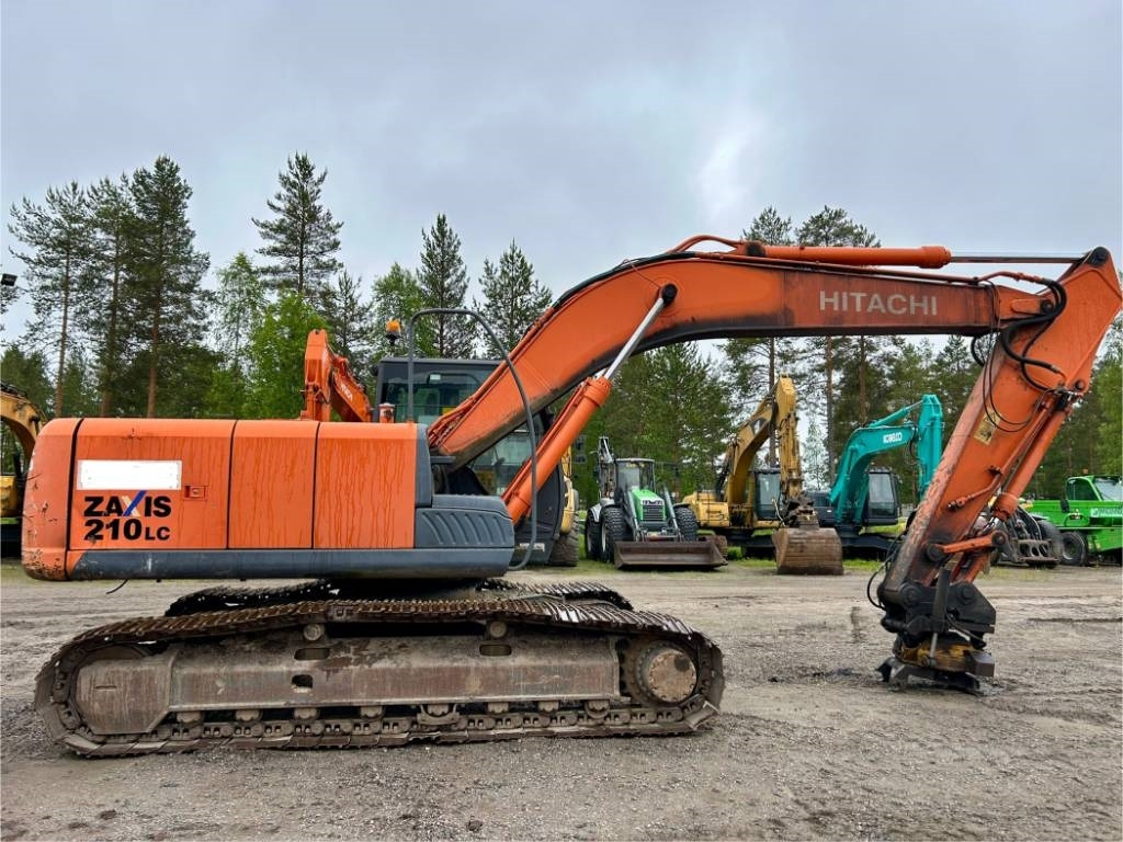 Hitachi ZX210LC-3 - Верижен багер: снимка 3 Hitachi ZX210LC-3 - Верижен багер: снимка 3
